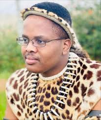 KHUZANI MPUNGOSE (BIOGRAPHY, AGE, PLACE OF BIRTH, CAREER AND AWARDS)