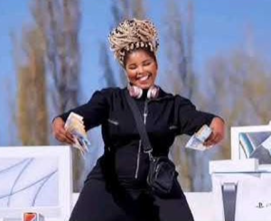 Nkosazana Daughter, MusicHlonza Tee Jay - Thumela Ft Jessica LM Mswati 